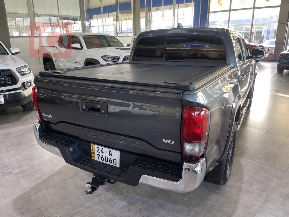 Toyota Tacoma
